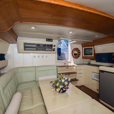 Covo Dei Saraceni Szálloda