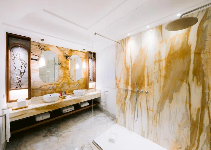 Covo Dei Saraceni Otel