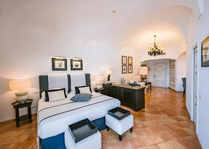 Otel Covo Dei Saraceni